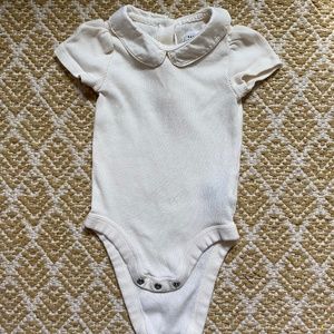 Baby Gap Peter Pan Collar onesie 6-12 months